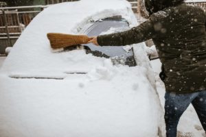 Why and How to Remove Snow and Ice from Your Car (Before You Start Driving)